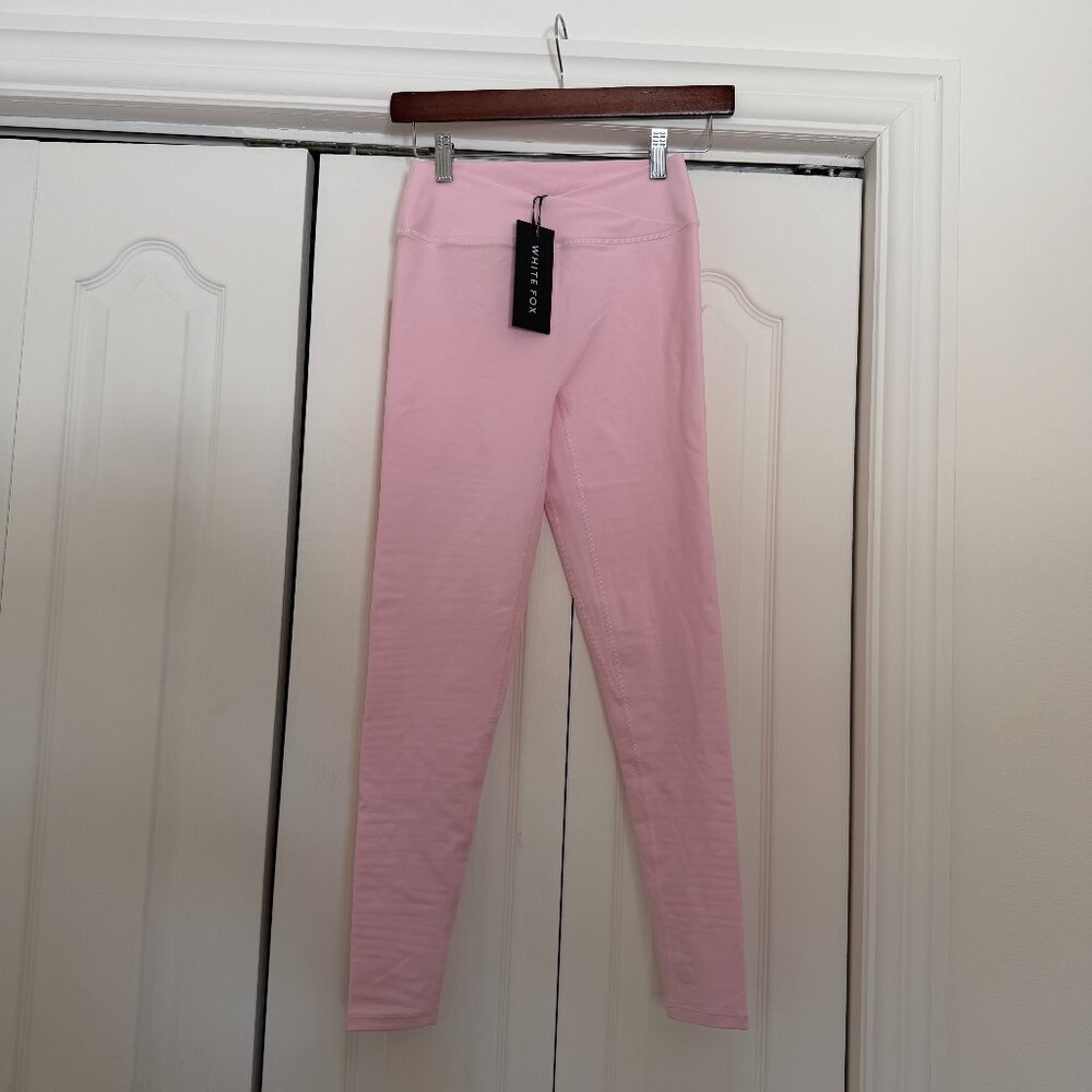 White Fox Boutique V-Waist High-Rise Leggings – Baby Pink